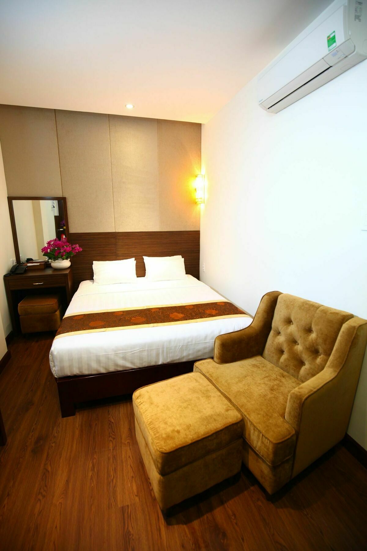 Saigonciti Hotel Ho Şi Min Exterior foto